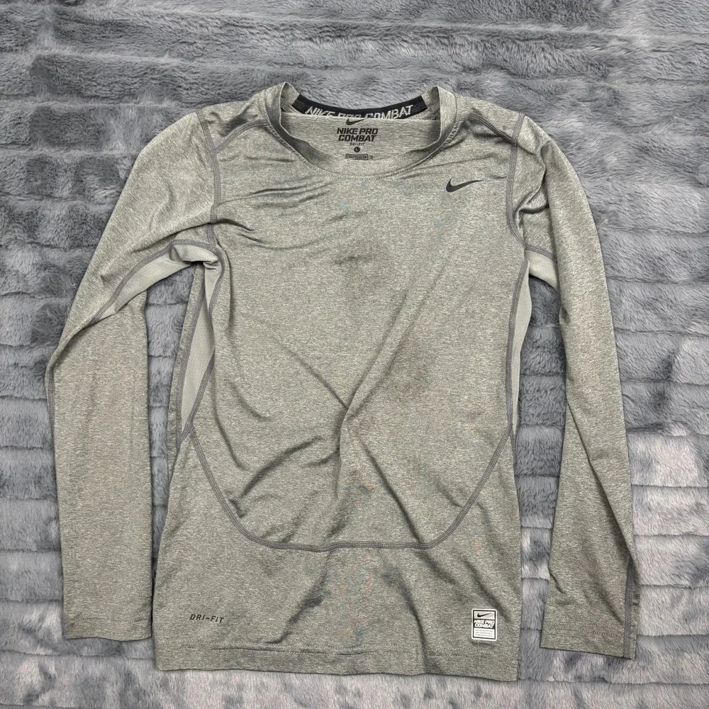 Nike Pro Combat Dri-FIT Compression Shirt Kids Large Gray Long Sleeve Base Layer